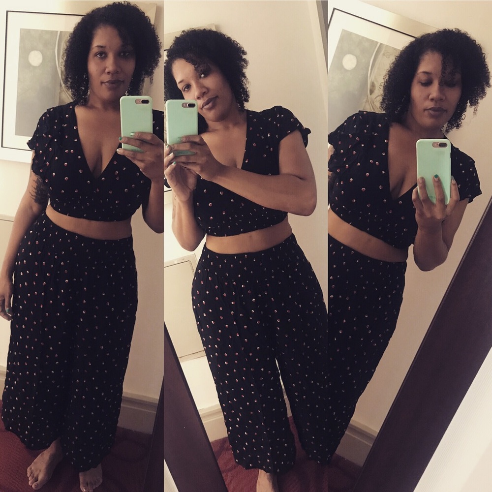 Meet your Posher, Cassandra